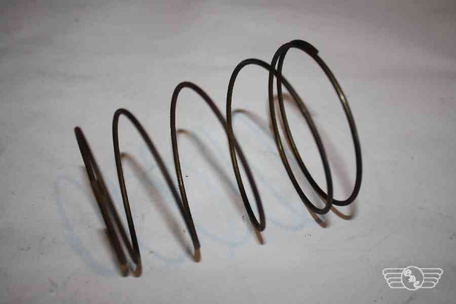 Feder für Zwischenbehälter