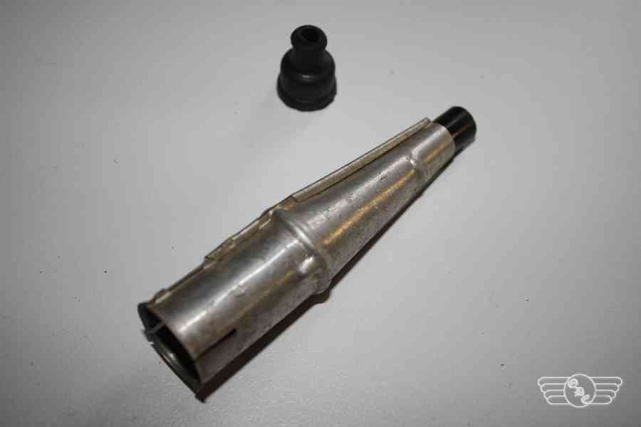 Kerzenstecker gerade