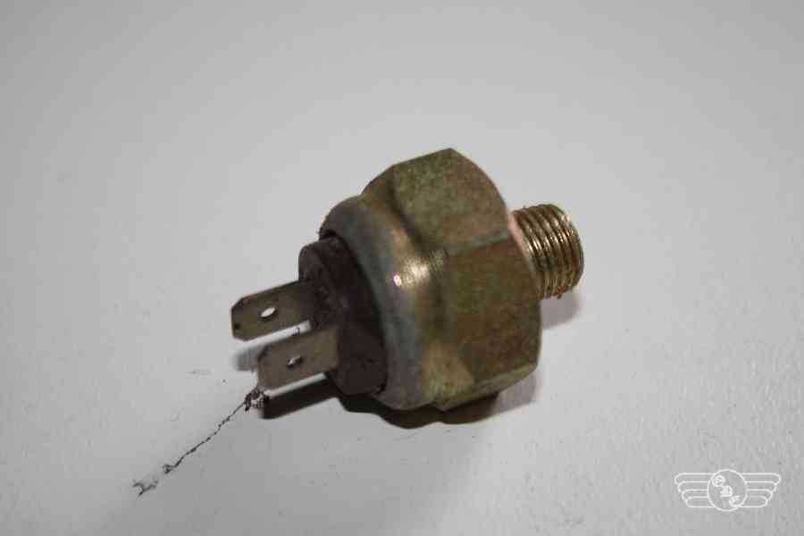 Bremslichtschalter Steckkontakt