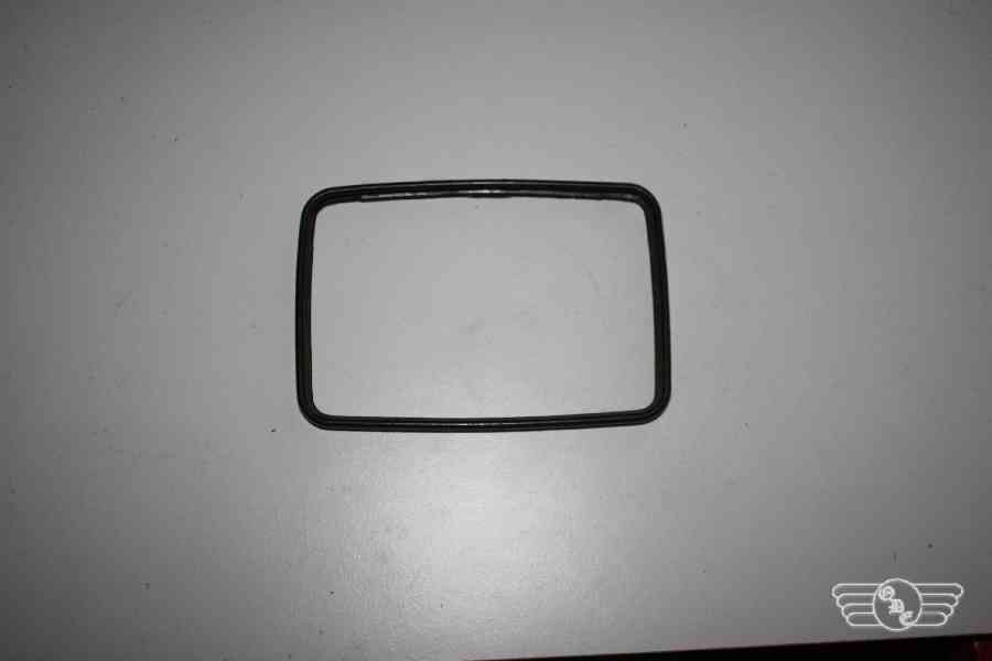 Rahmen für Rückspiegel eckig Rahmen für Rückspiegel eckig